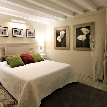 San Marco Fenice 3Bdr 2Bth Apartment Venedig Exteriör bild