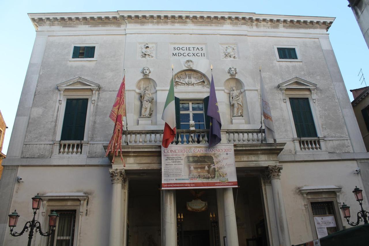 San Marco Fenice 3Bdr 2Bth Apartment Venedig Exteriör bild